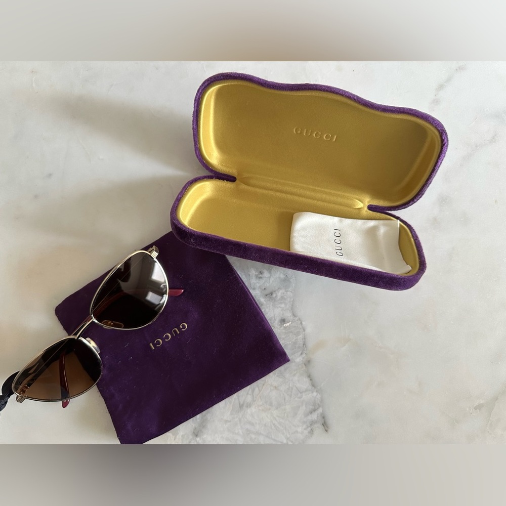 NWOT gucci sunglasses